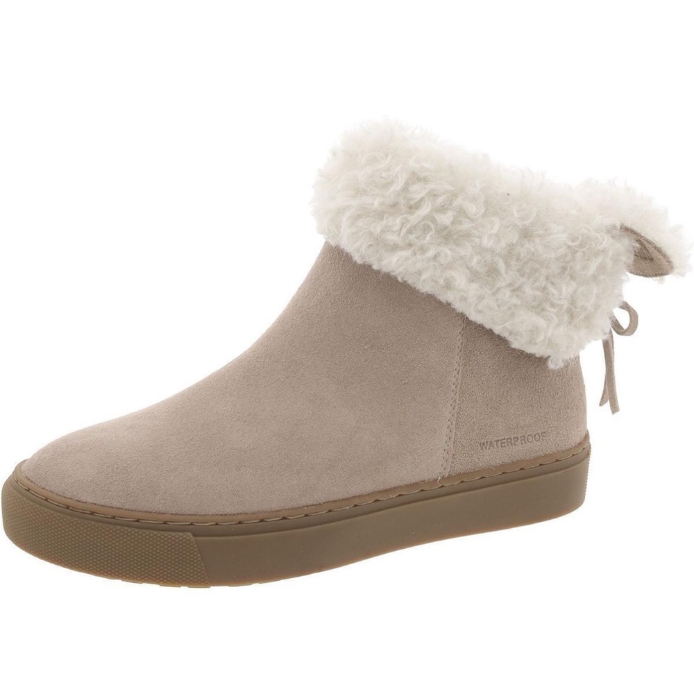 NEW • Cougar • Women’s Shearling Ankle Boots
Suede Leather Cream & white 6